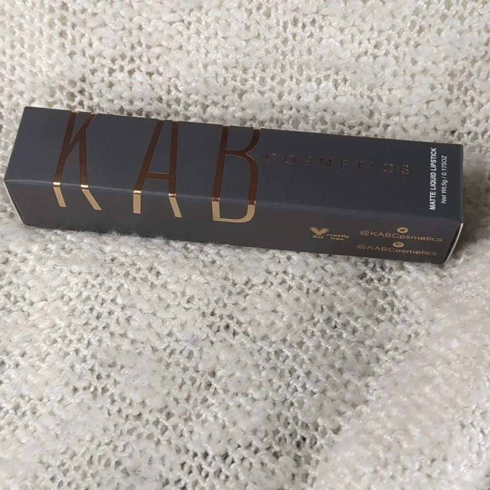 KAB Cosmetics Matte Liquid Lipstick in Red Velvet, 5g/0.175fl oz